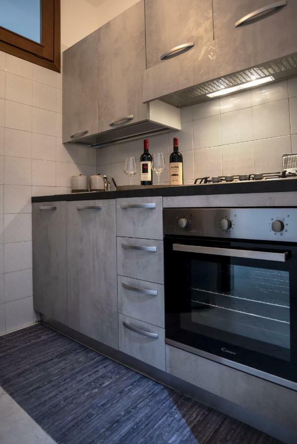 La Casa Nel Corso Apartment Cagliari Ngoại thất bức ảnh