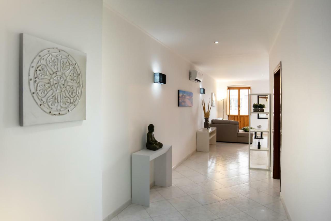 La Casa Nel Corso Apartment Cagliari Ngoại thất bức ảnh
